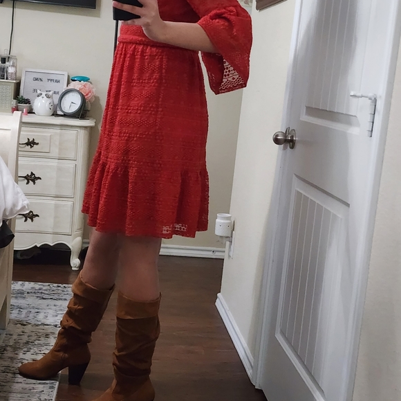 London Time rust lace dress - Picture 3 of 9